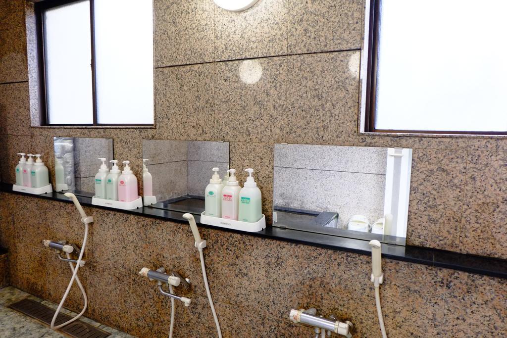 ホテル 一富士荘 富士河口湖町 エクステリア 写真