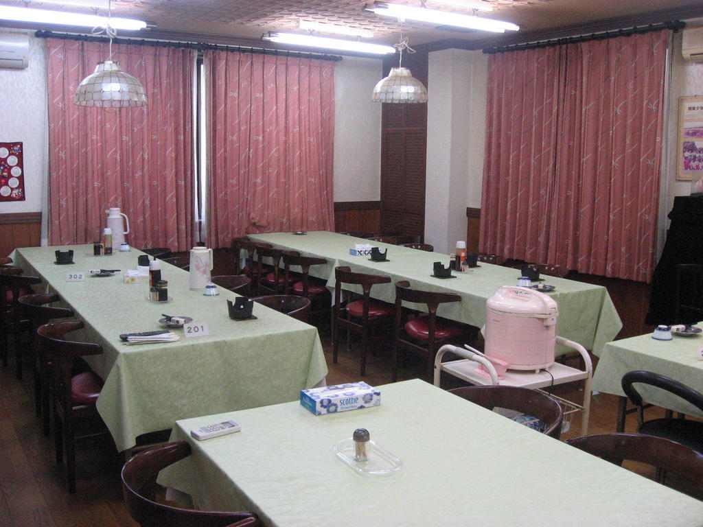ホテル 一富士荘 富士河口湖町 エクステリア 写真